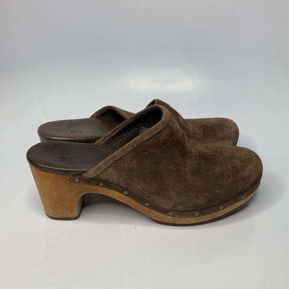 UGG Abbie espresso suede leather clogs size 7 - Picture 2 of 11